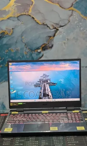 New Laptop Acer 16GB Intel Core i9 SSD 512GB
