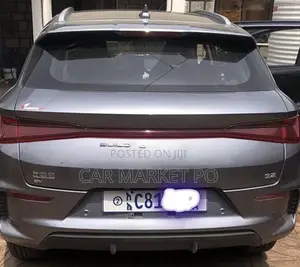 BYD E2 43 kWh 94 hp FWD 2025 Gray