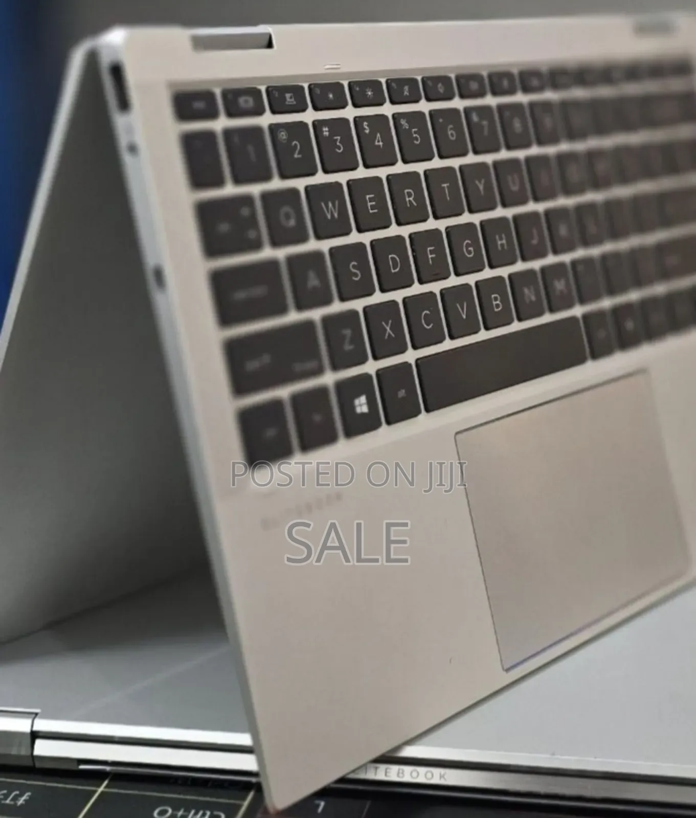 New Laptop HP EliteBook 1040 G8 16GB Intel Core i7 SSD 512GB