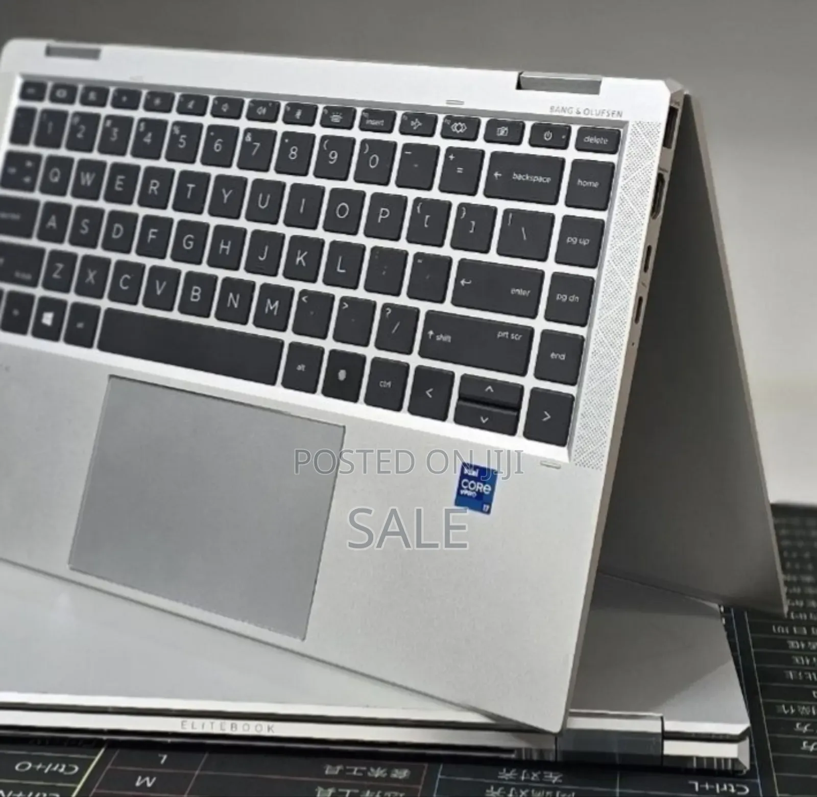 New Laptop HP EliteBook 1040 G8 16GB Intel Core i7 SSD 512GB