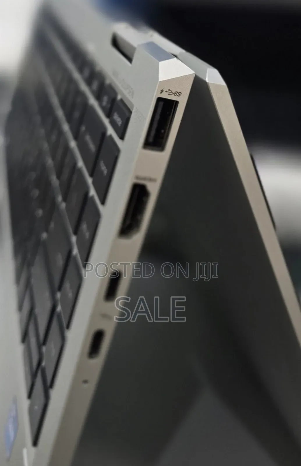 New Laptop HP EliteBook 1040 G8 16GB Intel Core i7 SSD 512GB