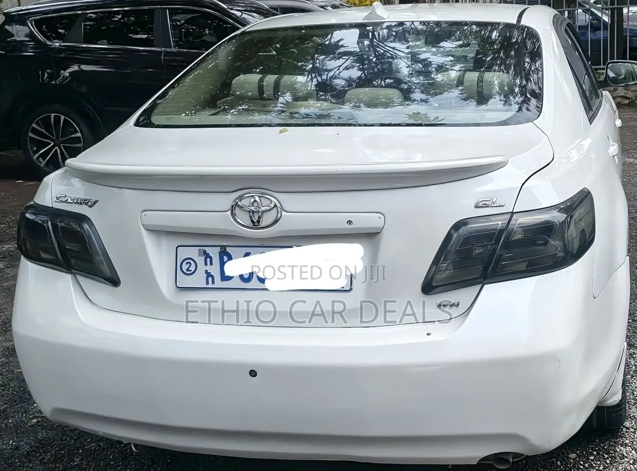 Toyota Camry 2013 White