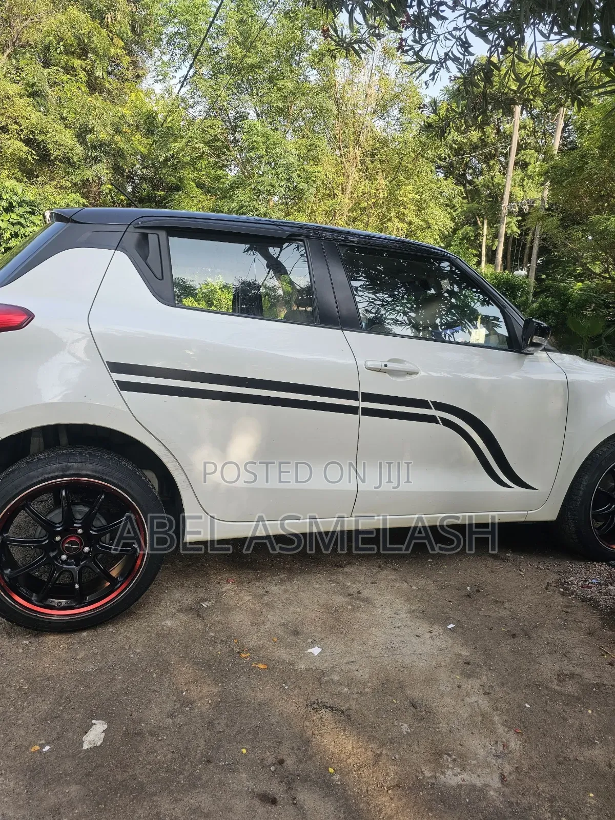 Suzuki Swift 2021 White