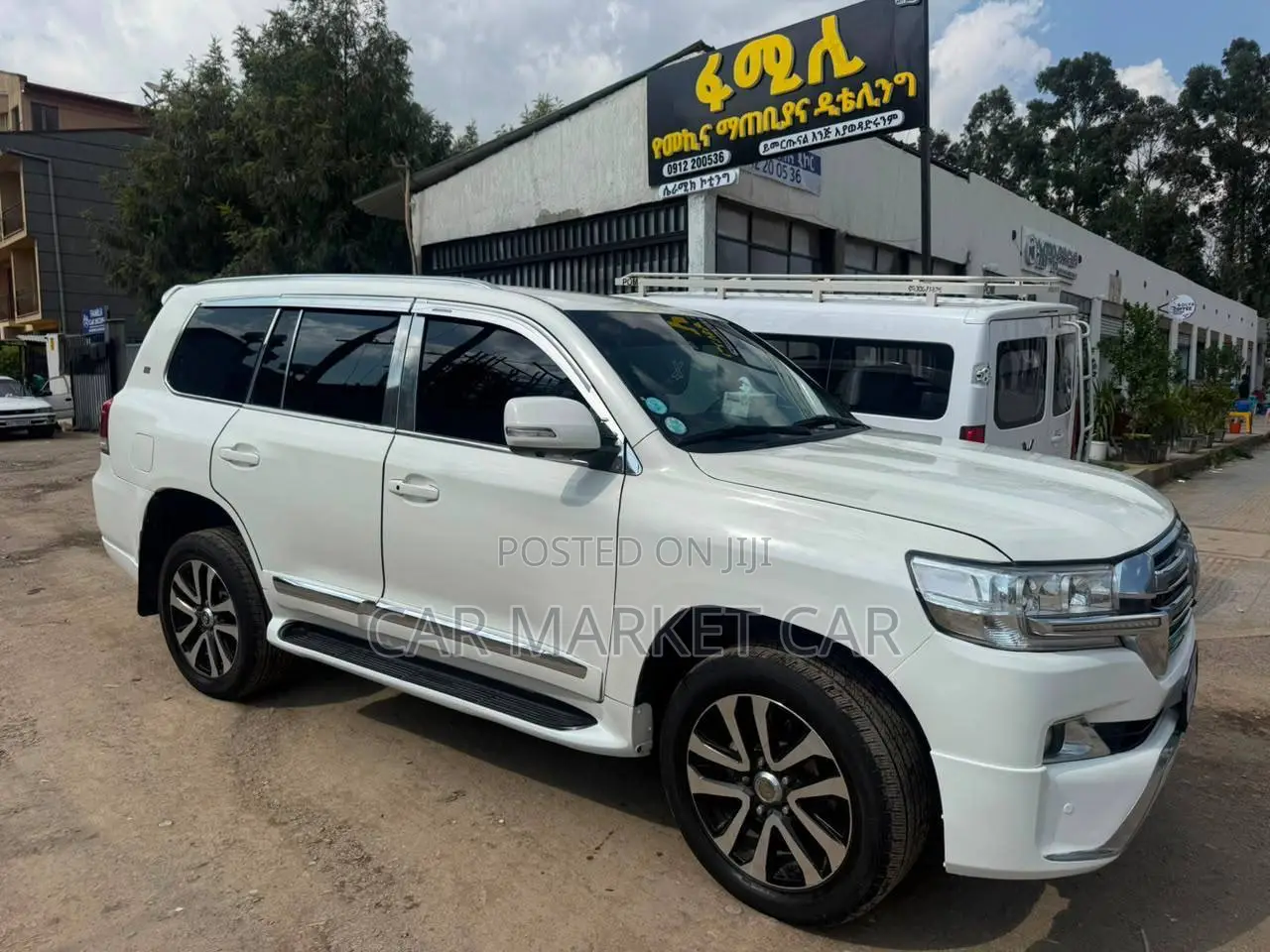 Toyota Land Cruiser 4.5 V8 GX-R 2012 White