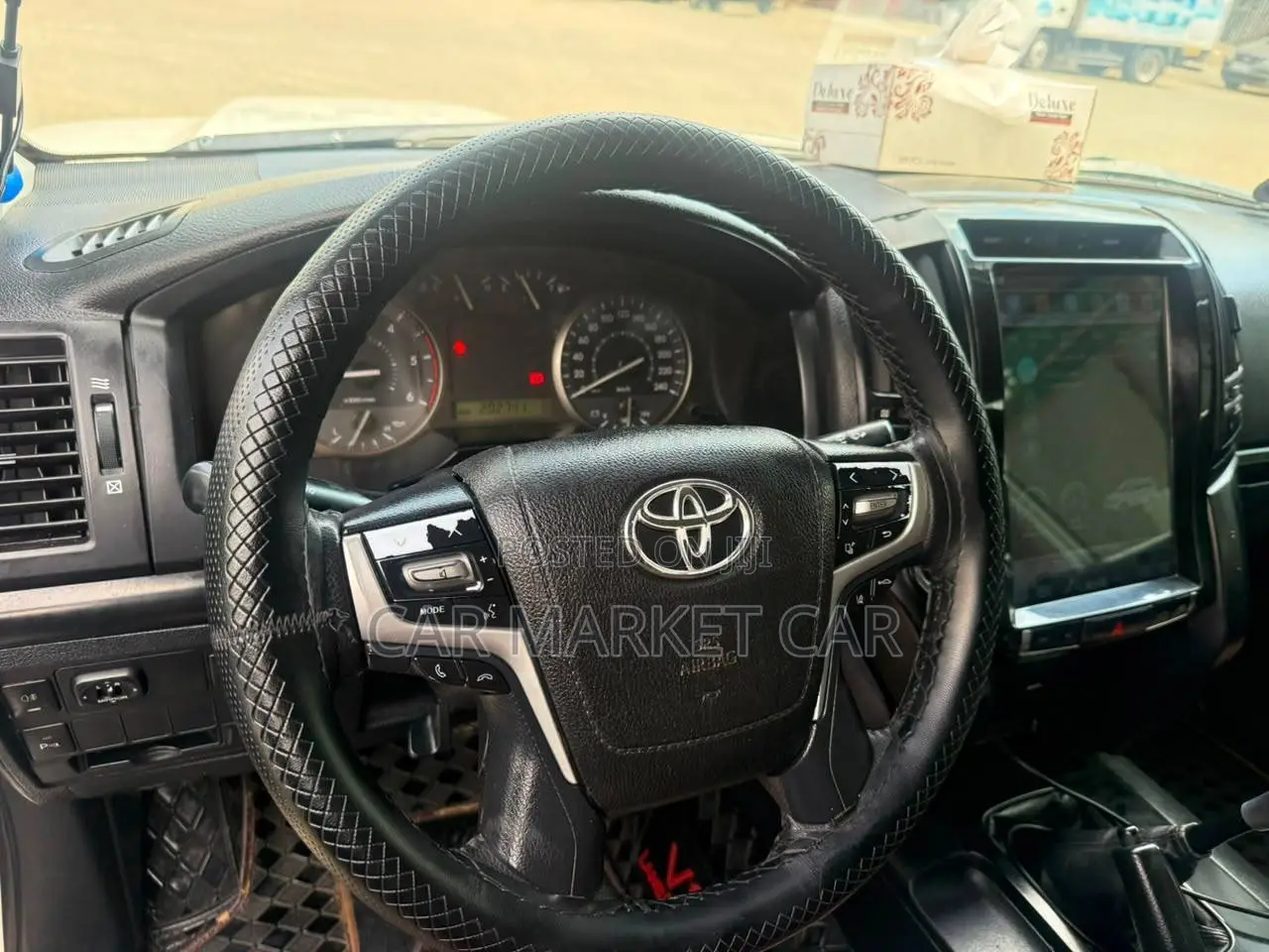 Toyota Land Cruiser 4.5 V8 GX-R 2012 White