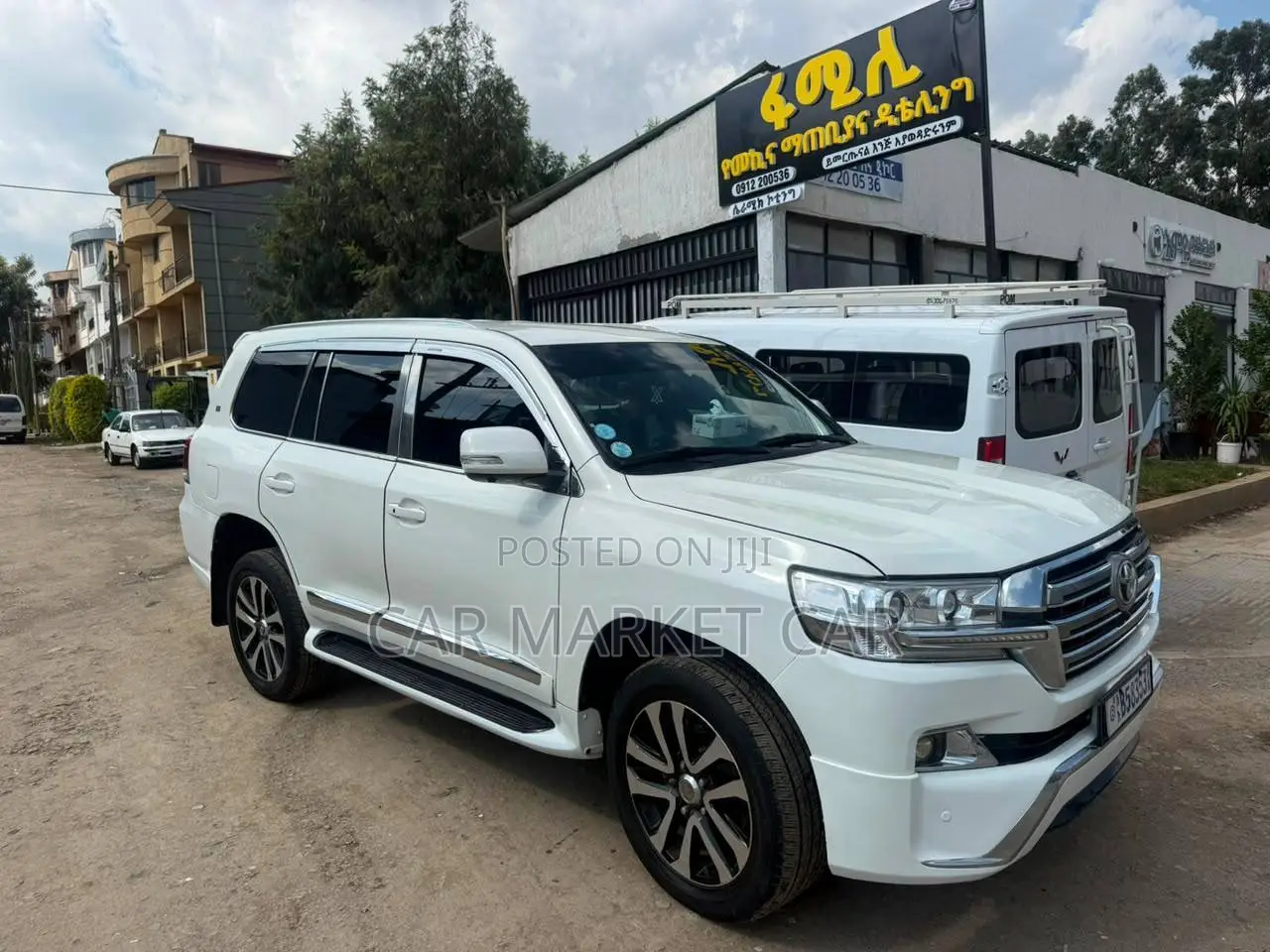Toyota Land Cruiser 4.5 V8 GX-R 2012 White