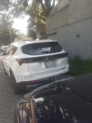 Jetour X70 Plus 2022 White