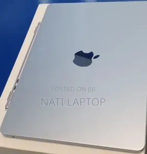 New Laptop Apple MacBook Air 2025 M4 16GB Apple M4 SSD 512GB