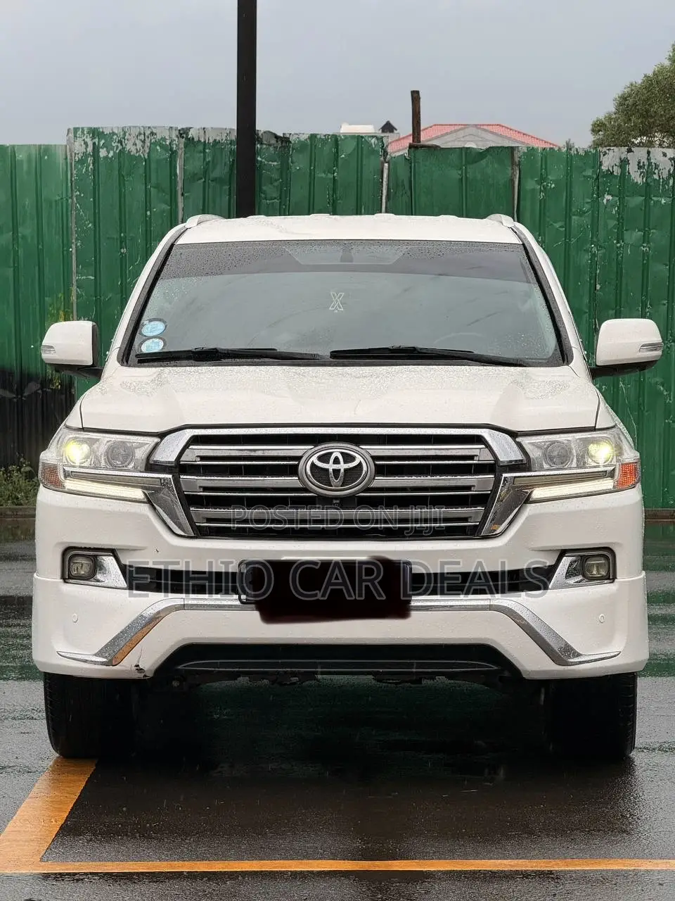 Toyota Land Cruiser 2012 White