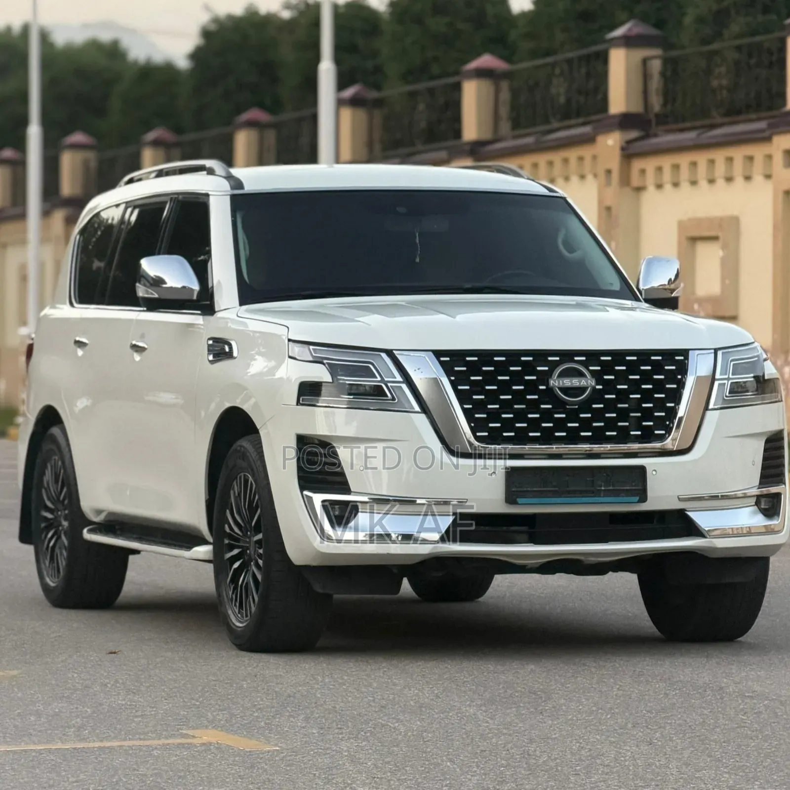 Nissan Patrol 2017 White