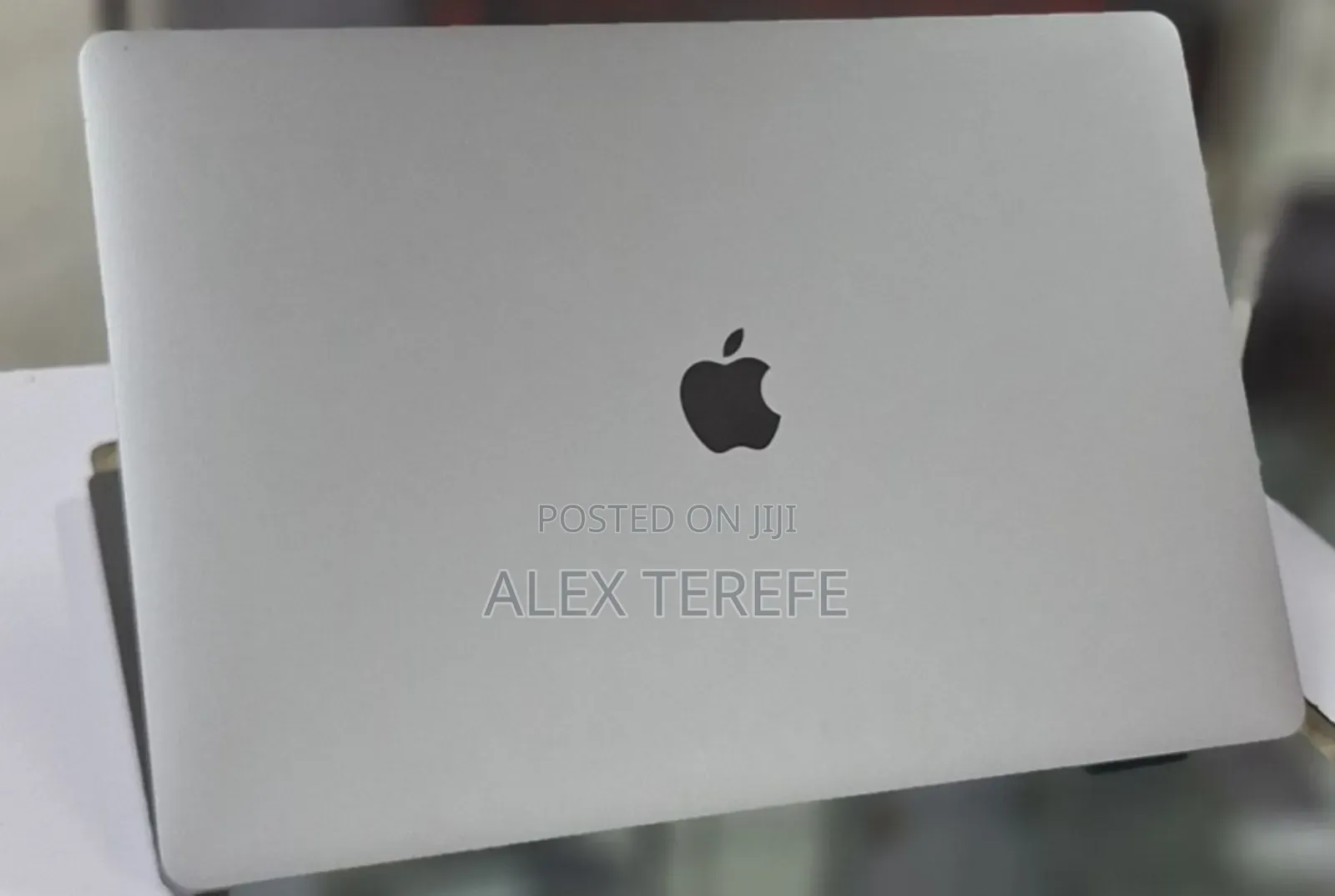 New Laptop Apple MacBook Pro 2019 64GB Intel Core i9 SSD 512GB