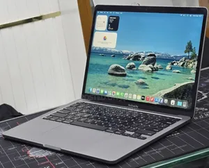 New Laptop Apple MacBook Pro 2022 M2 16GB Apple M2 SSD 512GB