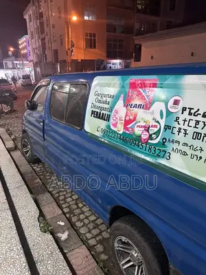 Toyota HiAce 2007 Blue