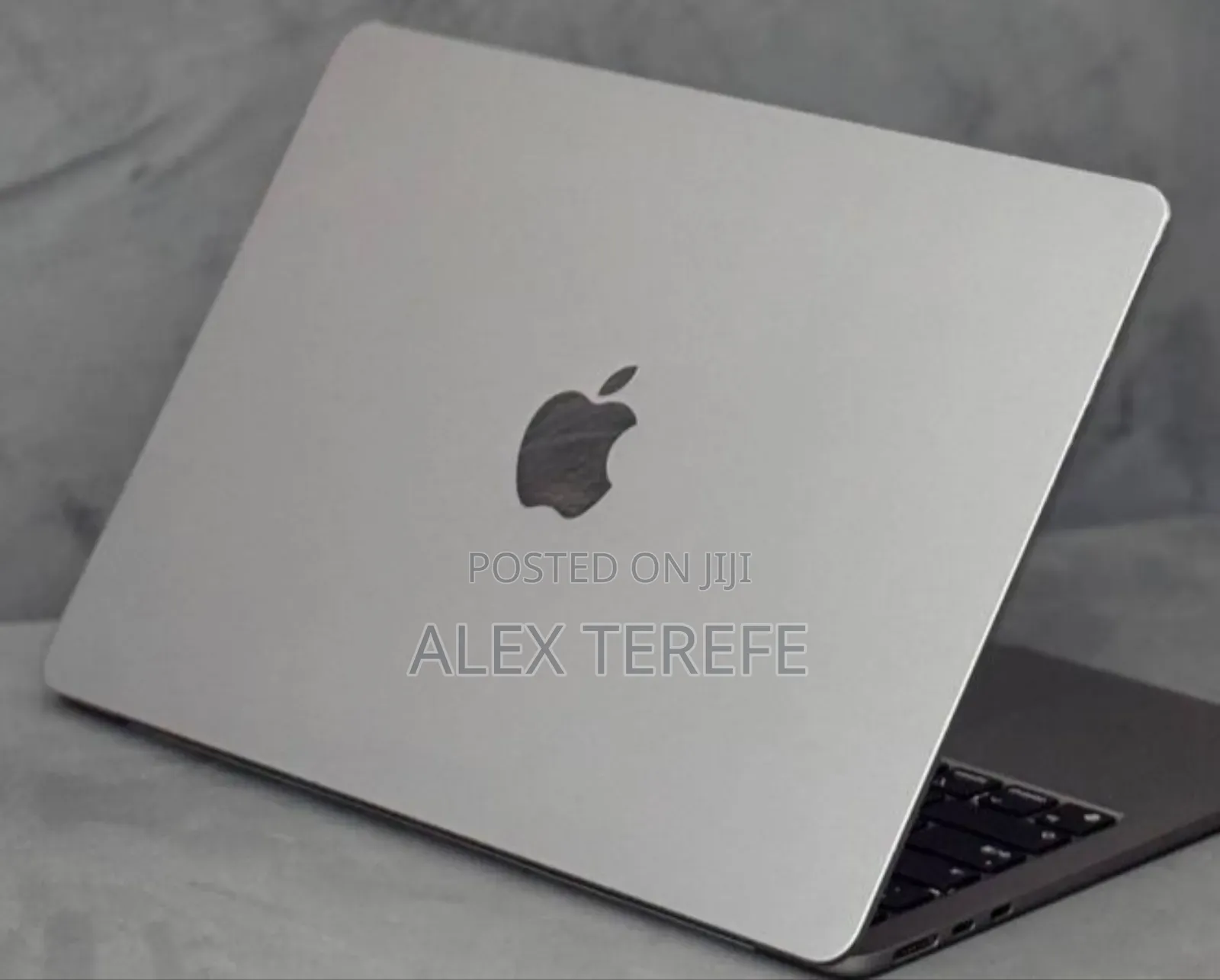 New Laptop Apple MacBook Air 2022 M2 8GB Apple M2 SSD 256GB