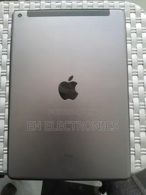 New Apple iPad 10.2 (2021) 64 GB Gray