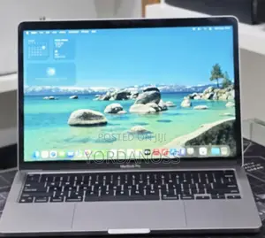 New Laptop Apple MacBook Pro 2022 M2 16GB Apple M2 SSD 512GB