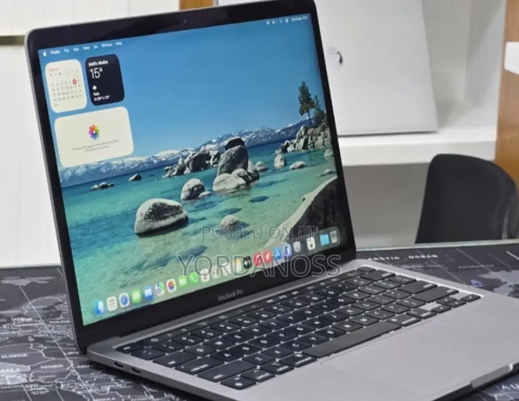 New Laptop Apple MacBook Pro 2022 M2 16GB Apple M2 SSD 512GB