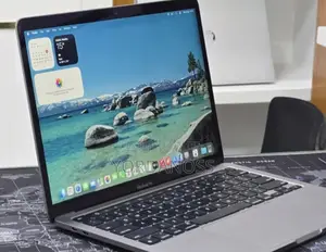 New Laptop Apple MacBook Pro 2022 M2 16GB Apple M2 SSD 512GB