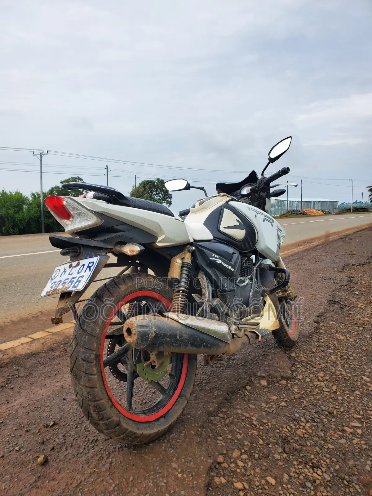 New TVS Apache 180 RTR 2015 White