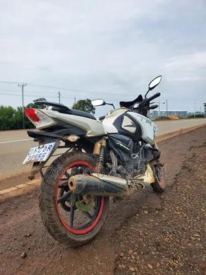New TVS Apache 180 RTR 2015 White