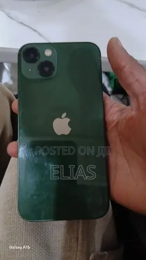 Apple iPhone 13 128 GB Green