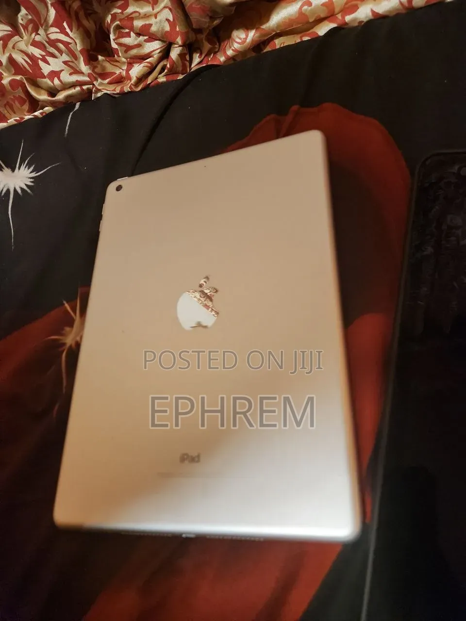 Apple iPad 5 (2022) 32 GB Silver