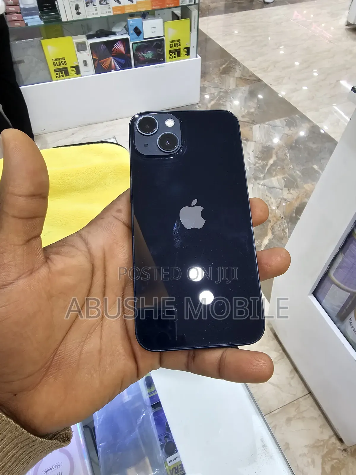 New Apple iPhone 13 128 GB Black