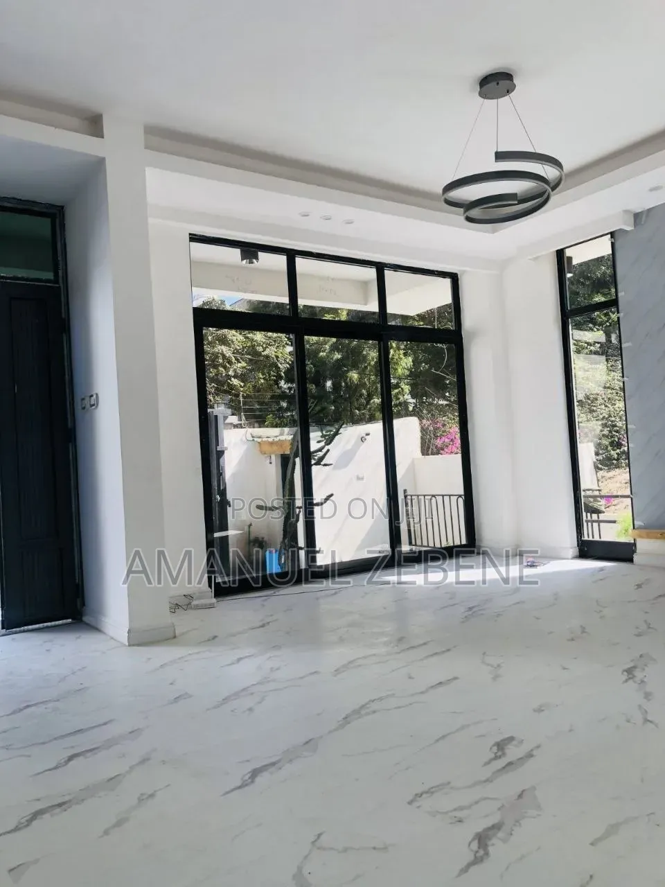 Furnished 5bdrm House in Bole for sale