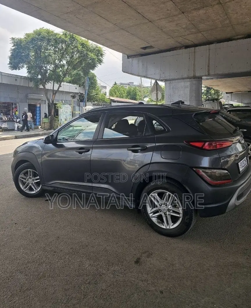 Hyundai Kona 2022 Gray