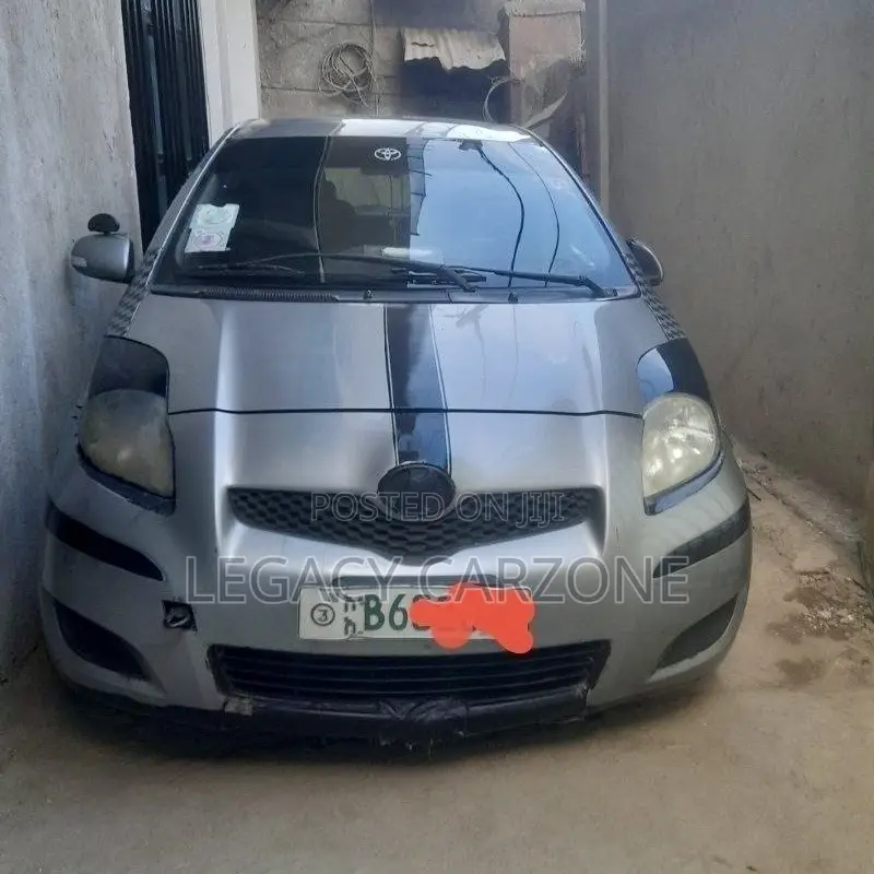 Toyota Yaris 2008 Silver