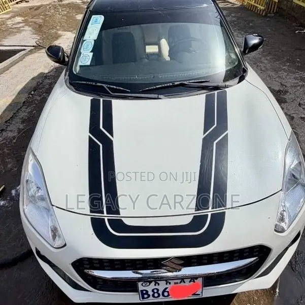 Suzuki Swift 2021 White