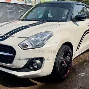 Suzuki Swift 2021 White