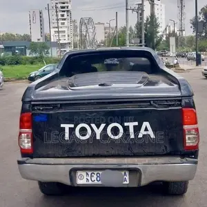 Toyota Hilux 2007 Black