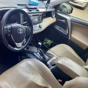 Toyota RAV4 2014 Black