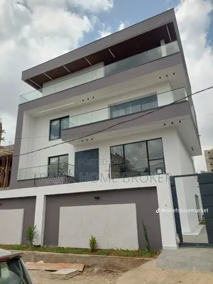 Furnished 6bdrm House in መሀል መገናኛ ላይ, Yeka for sale