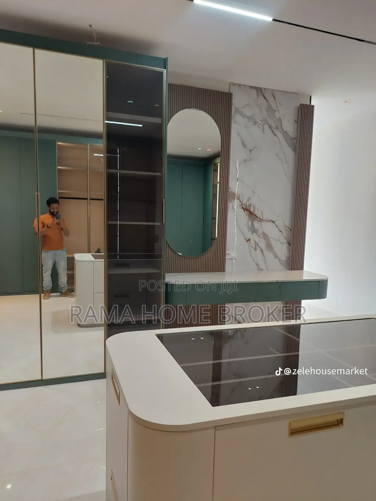 Furnished 6bdrm House in መሀል መገናኛ ላይ, Yeka for sale