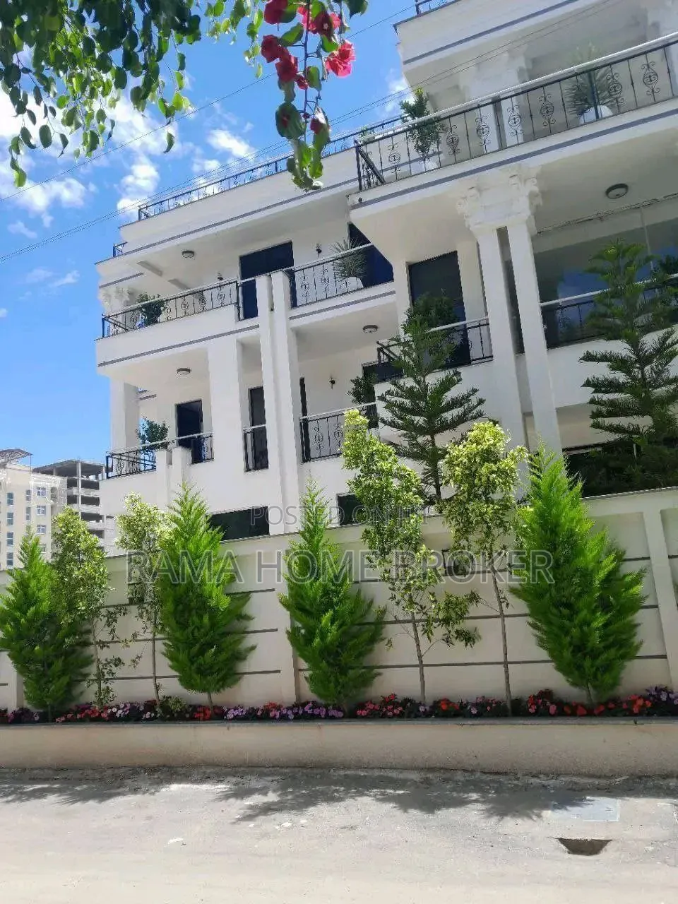 Furnished 10bdrm House in ከበርቴ ቤት ለሽያጭ የቀረበ, Yeka for sale