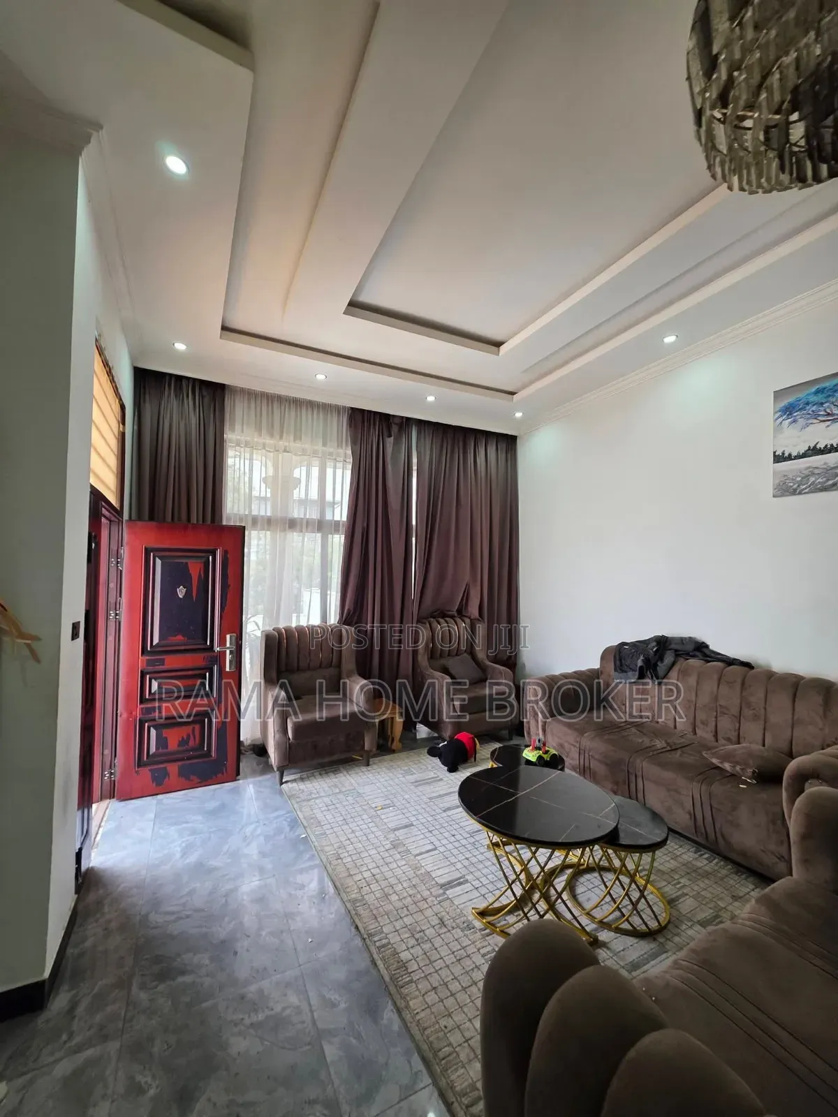 Furnished 6bdrm Villa in መሀል ሰሚት የሚገኝ, Bole for sale