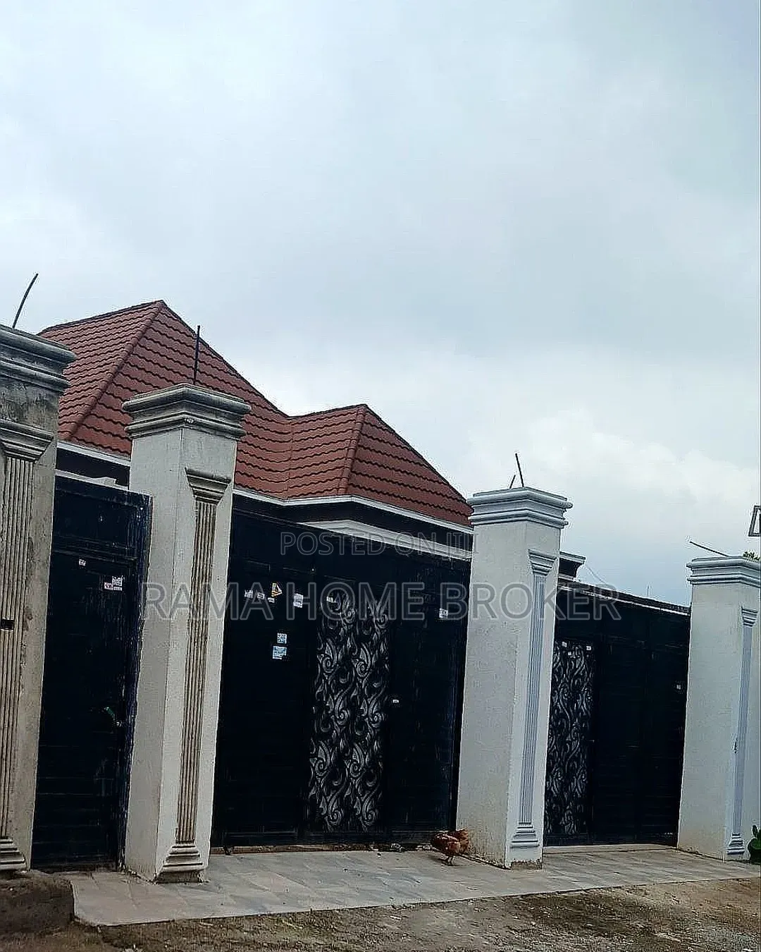 Furnished 6bdrm Villa in መሀል ሰሚት የሚገኝ ቅንጡ ቤት, Bole for sale