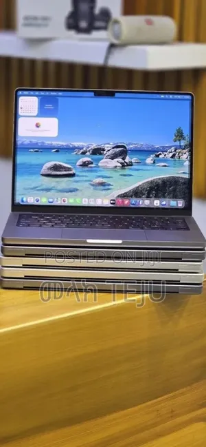 New Laptop Apple MacBook Pro 2021 M1 Max 32GB Apple M1 SSD 512GB