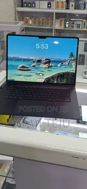 New Laptop Apple MacBook Air 2025 M4 16GB Apple M4 SSD 256GB
