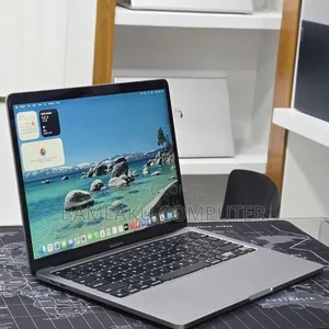 New Laptop Apple MacBook Pro 2022 M2 16GB Apple M2 SSD 512GB