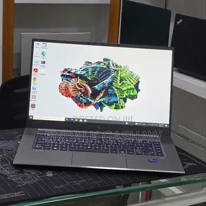 New Laptop HP ZBook 15 32GB Intel Core i9 SSD 512GB