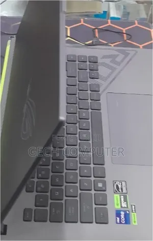 New Laptop Asus ROG Strix G15 16GB Intel Core i9 SSD 1T