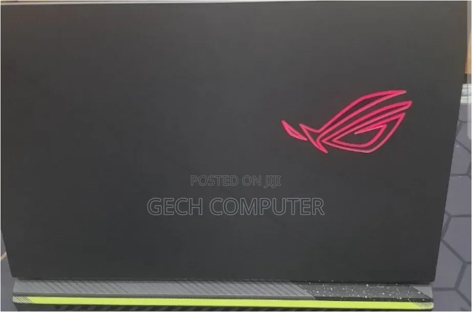 New Laptop Asus ROG Strix G15 16GB Intel Core i9 SSD 1T