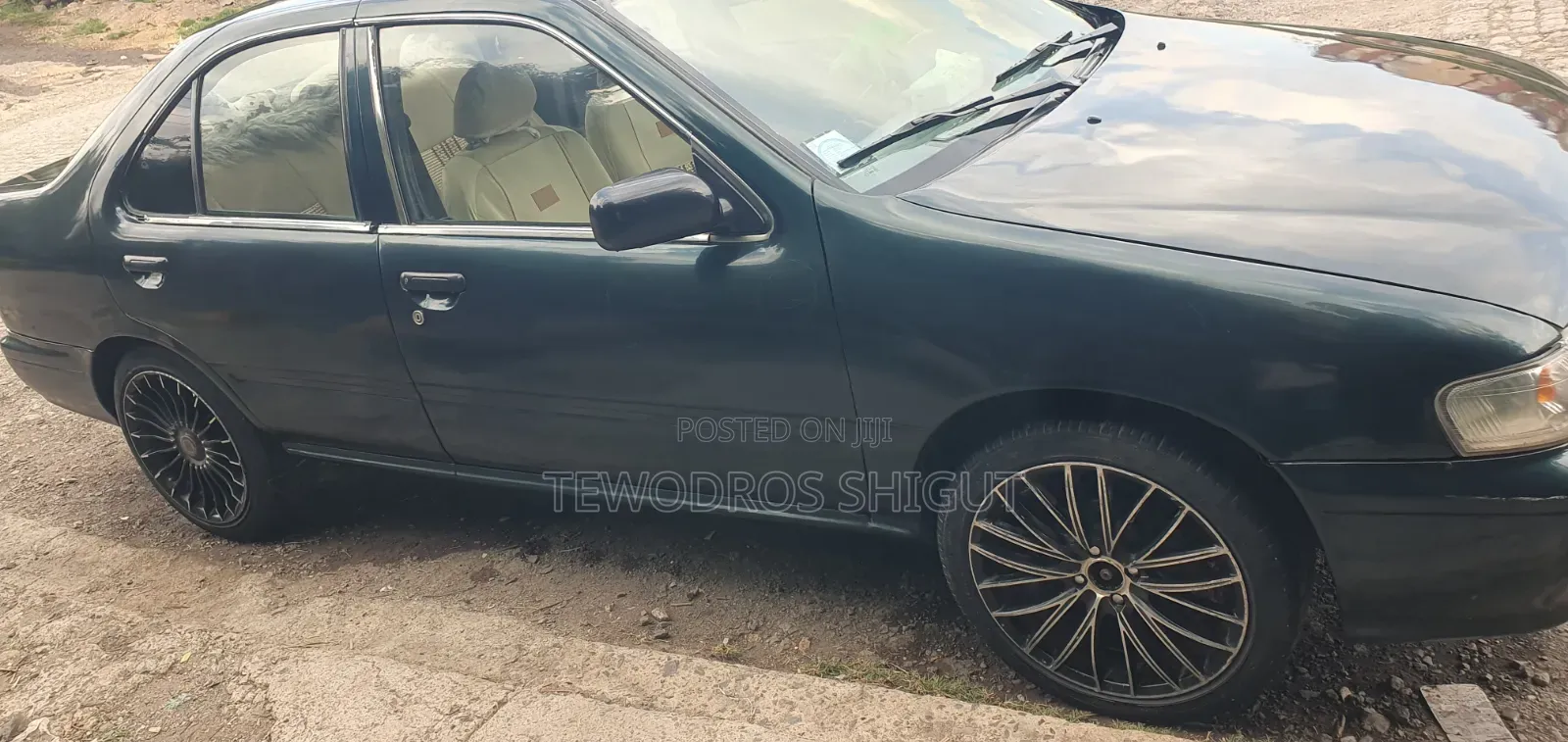 Nissan Sunny 1996 Green