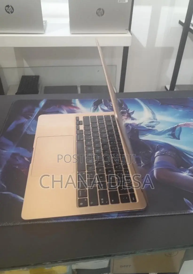 New Laptop Apple MacBook Air 2020 M1 8GB Apple M1 SSD 256GB