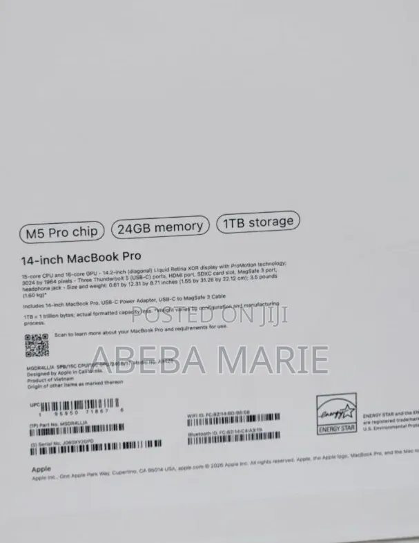New Laptop Apple MacBook Pro 2025 M5 24GB Apple M5 Pro SSD 1T
