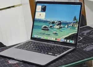 New Laptop Apple MacBook Pro 2022 M2 16GB Apple M2 SSD 512GB