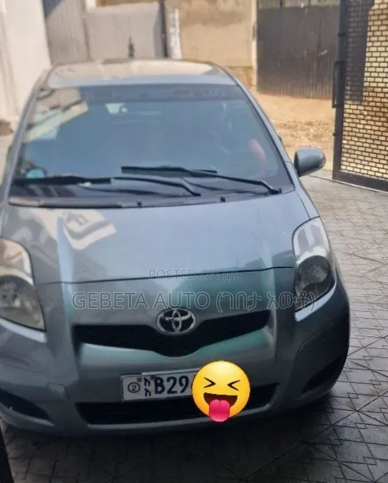 Toyota Yaris 2010